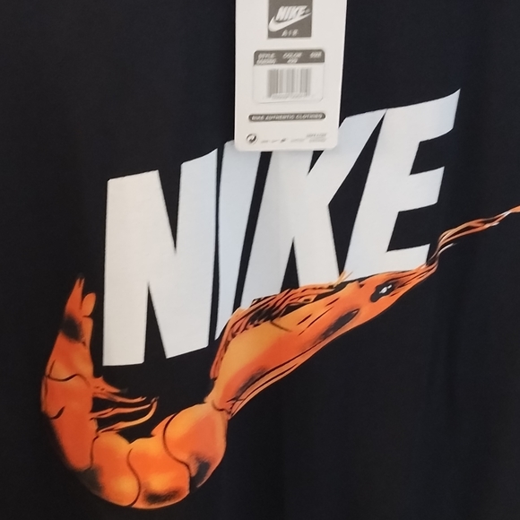 Tshirt - Picture 7 of 15